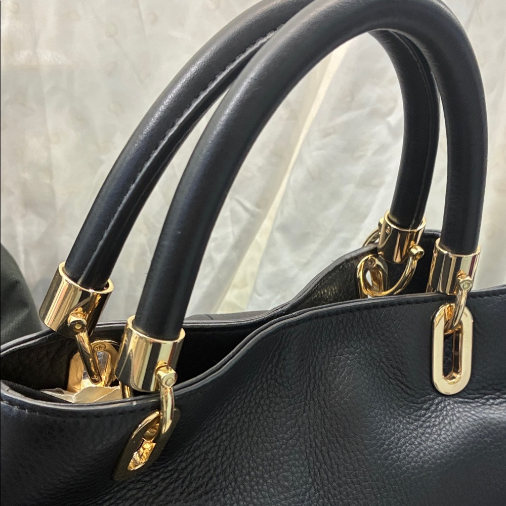 New Vince Camuto Black Leather Handbag with Gold Hardware - Picture 2 of 8
